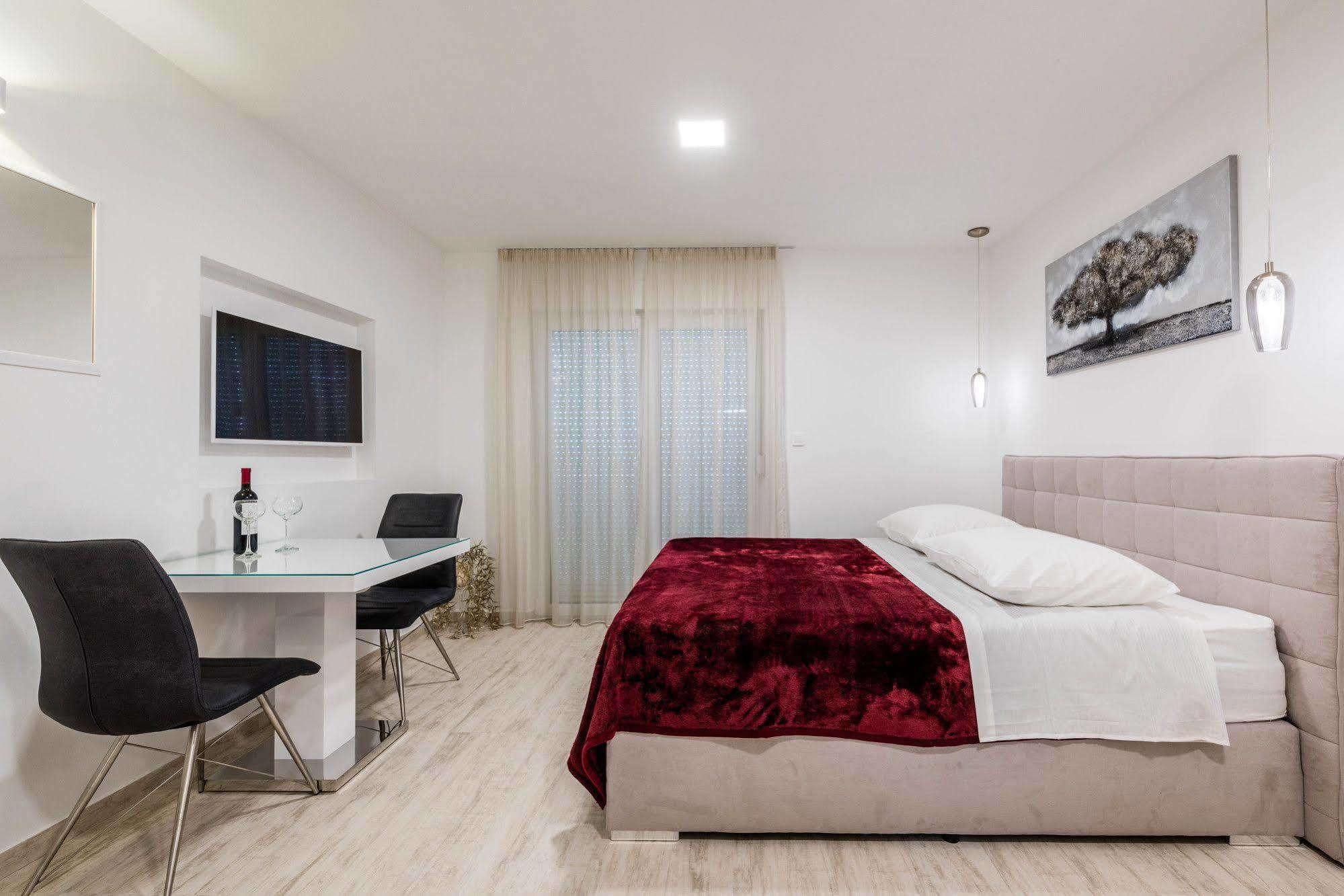 Villa Lavanda Подстрана Екстериор снимка